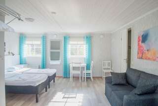 Отели типа «постель и завтрак» Kastelholms Gästhem Sund Двухместный номер с 1 кроватью и собственной ванной комнатой-10