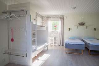 Отели типа «постель и завтрак» Kastelholms Gästhem Sund Двухместный номер с 1 кроватью и собственной ванной комнатой-27